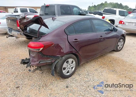 2017 Kia Forte Lx из США, поврежденный, VIN 3KPFK4A71HE149768